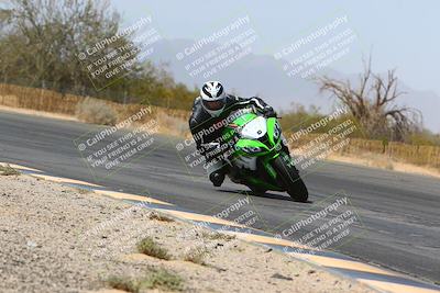 media/Mar-28-2022-Superbike Trackdays (Mon) [[b8603d0f67]]/Open Track Time/Turn 3 Inside/